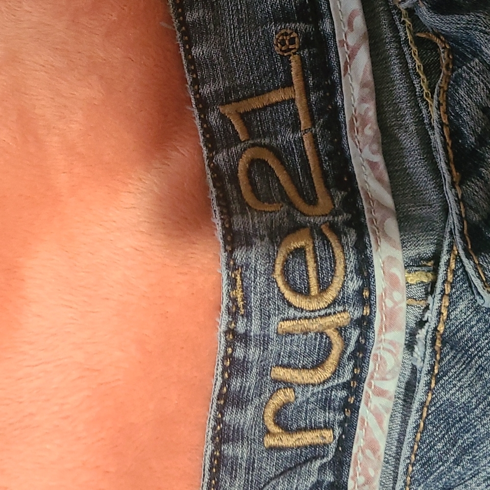 Rue 21 Blue Jeans. - Picture 3 of 4